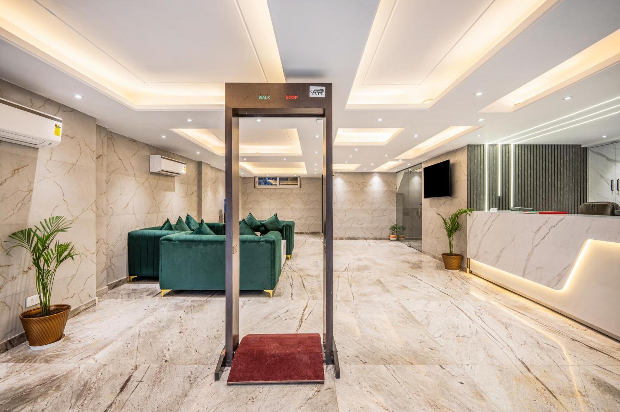 Hotel Avaas - Faiz Road Karol Bagh Dillí Exteriér fotografie