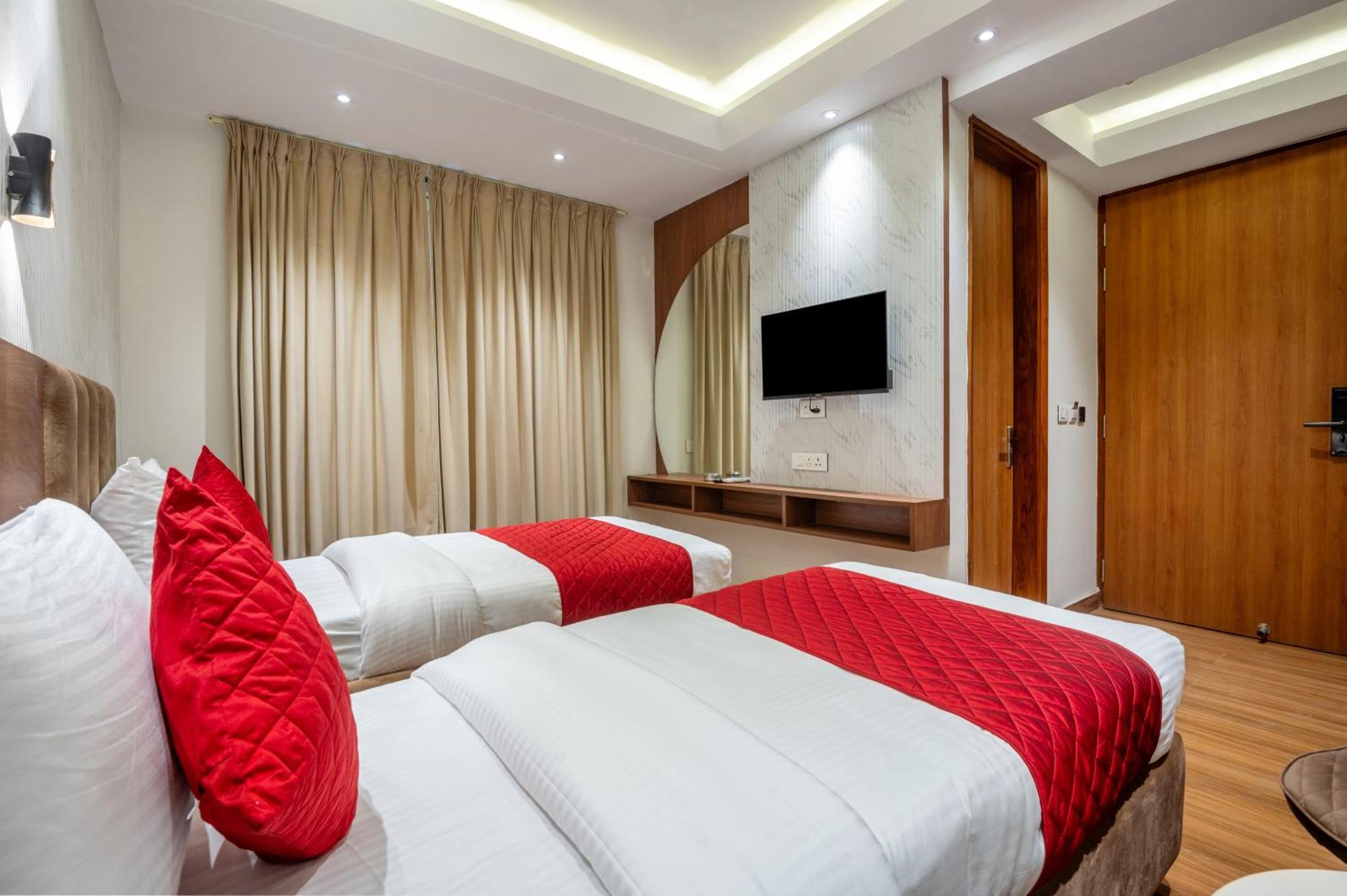 Hotel Avaas - Faiz Road Karol Bagh Dillí Exteriér fotografie
