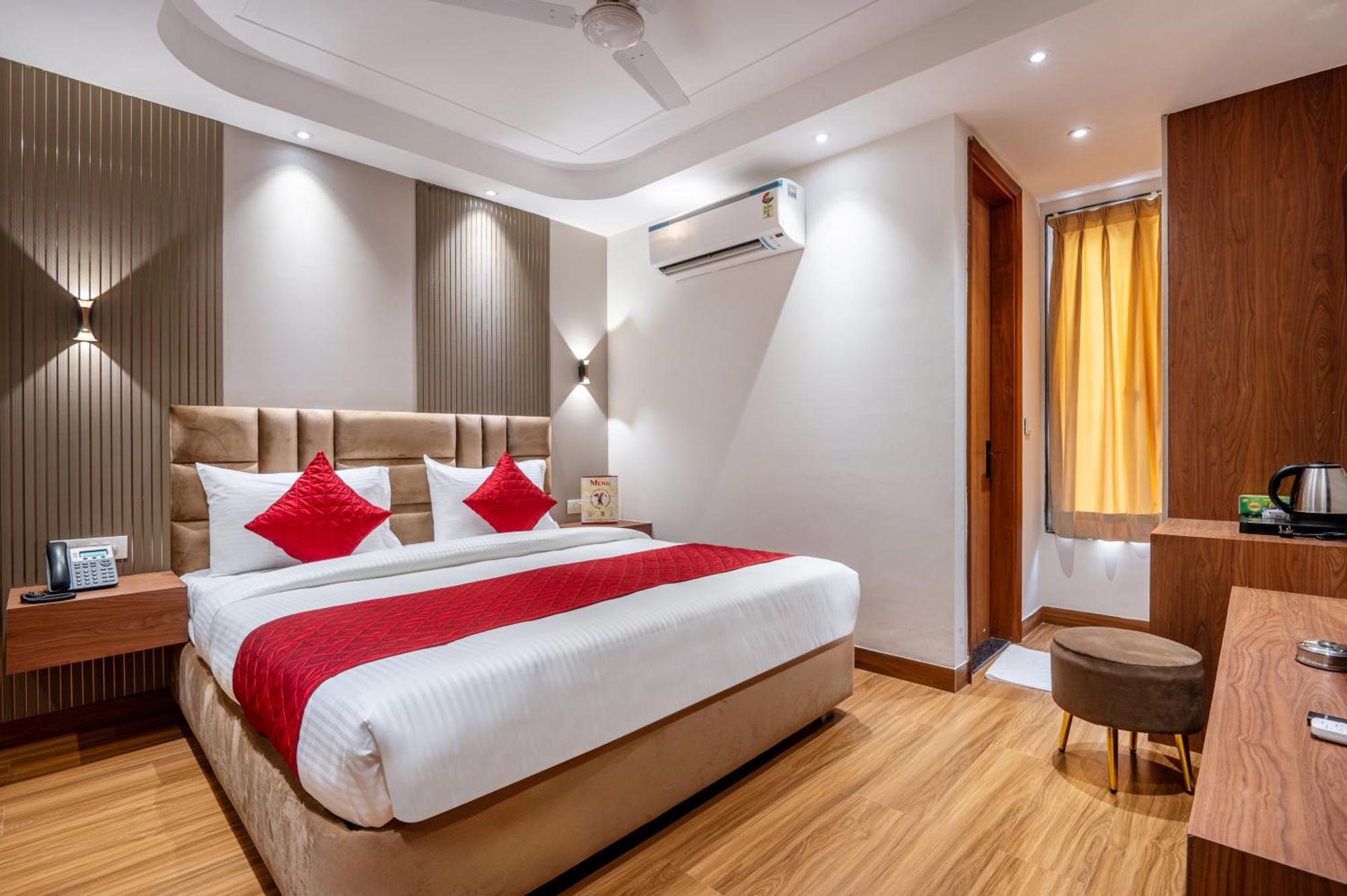 Hotel Avaas - Faiz Road Karol Bagh Dillí Exteriér fotografie