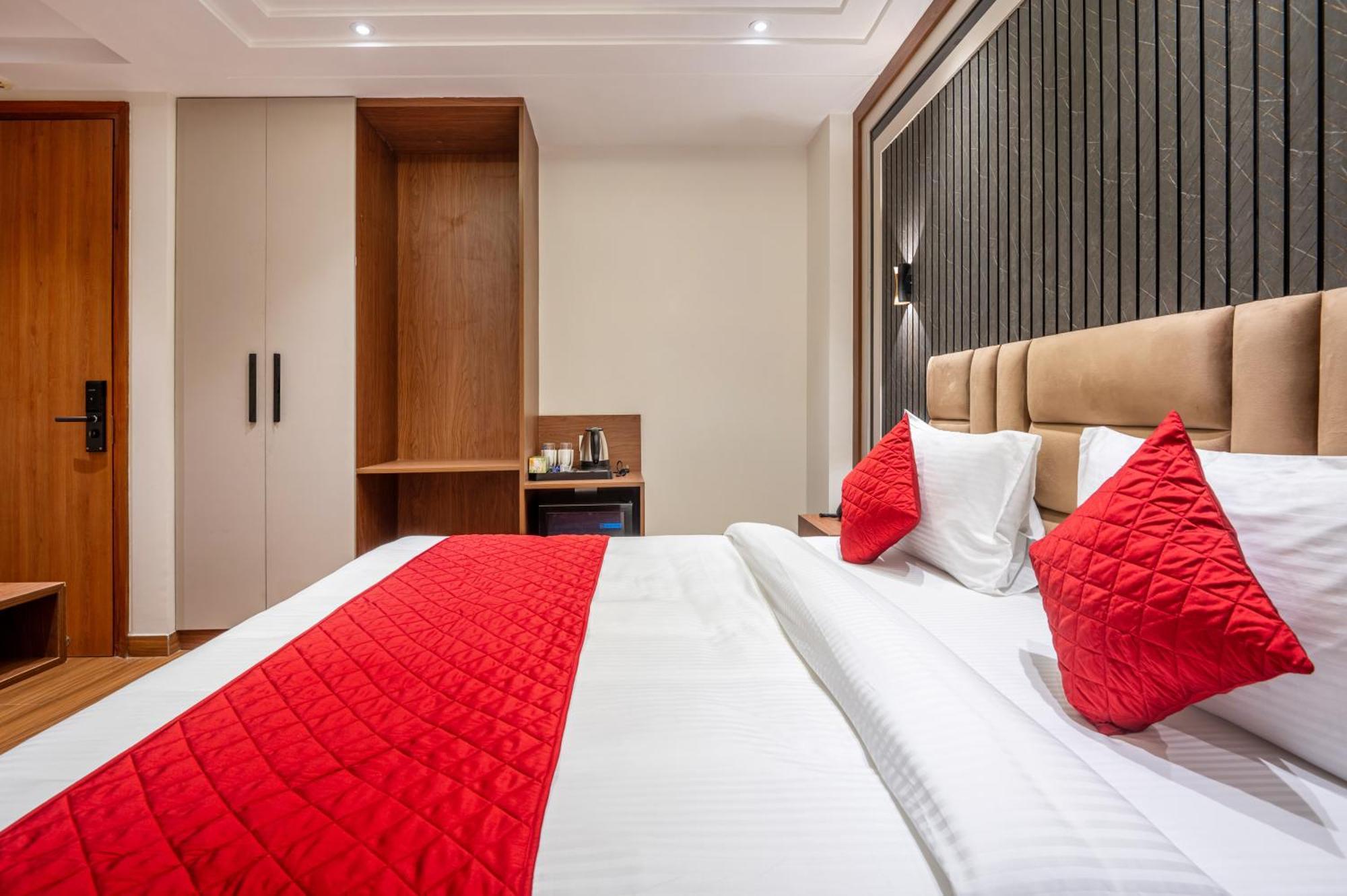 Hotel Avaas - Faiz Road Karol Bagh Dillí Exteriér fotografie