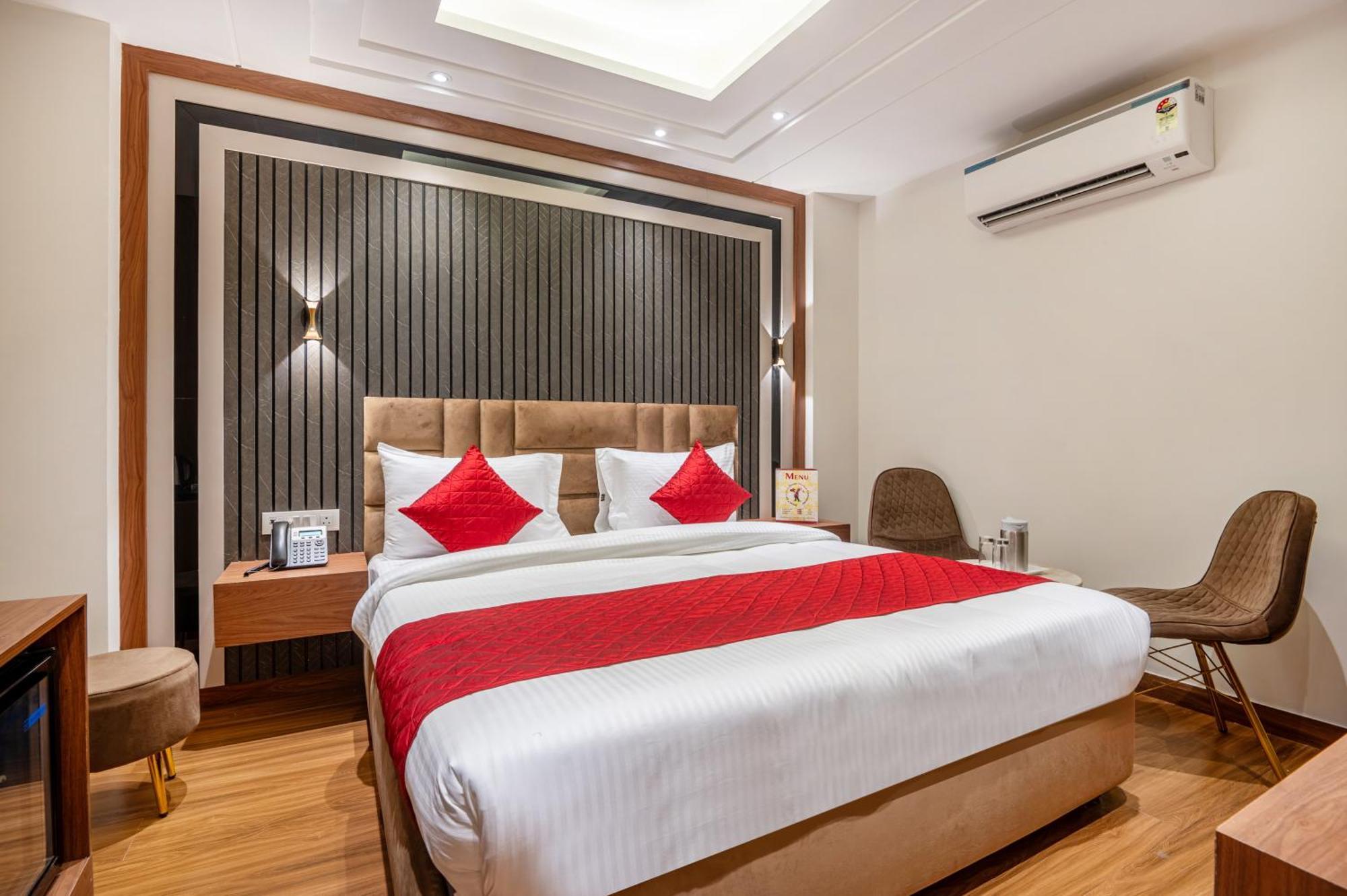 Hotel Avaas - Faiz Road Karol Bagh Dillí Exteriér fotografie