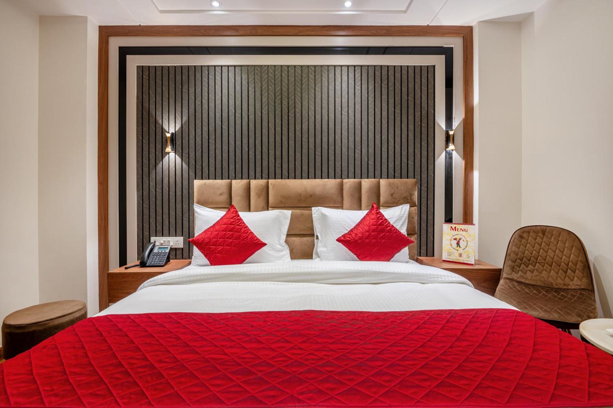 Hotel Avaas - Faiz Road Karol Bagh Dillí Exteriér fotografie